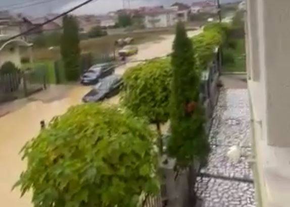 Yakova’da Yağmurdan Evler Su Altında
