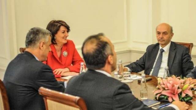 Hafta İçinde Liderler Jahjaga'da Ortak Toplantıda
