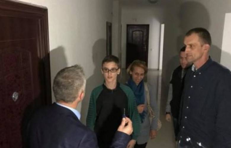 UÇK İçin Savaşan Alman Eve Sahip Oldu