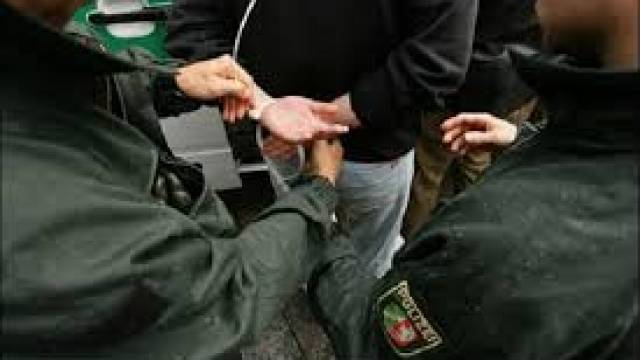 Almanya 250 Kosovalı Sığınmacıyı Yakaladı