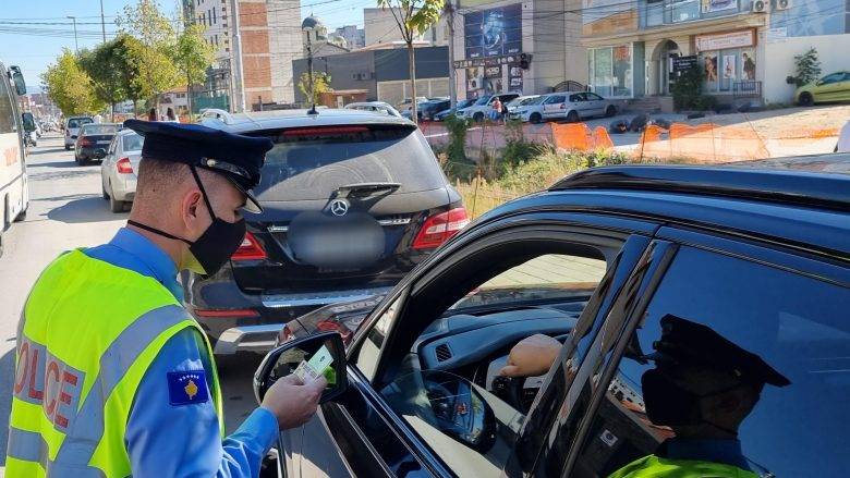 Polis 7 Binin Üzerinde Sürücü Ehliyetine El Koydu