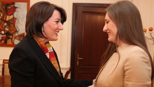 Arnavutluk Kosova'ya Yardım Sunmaya Hazır