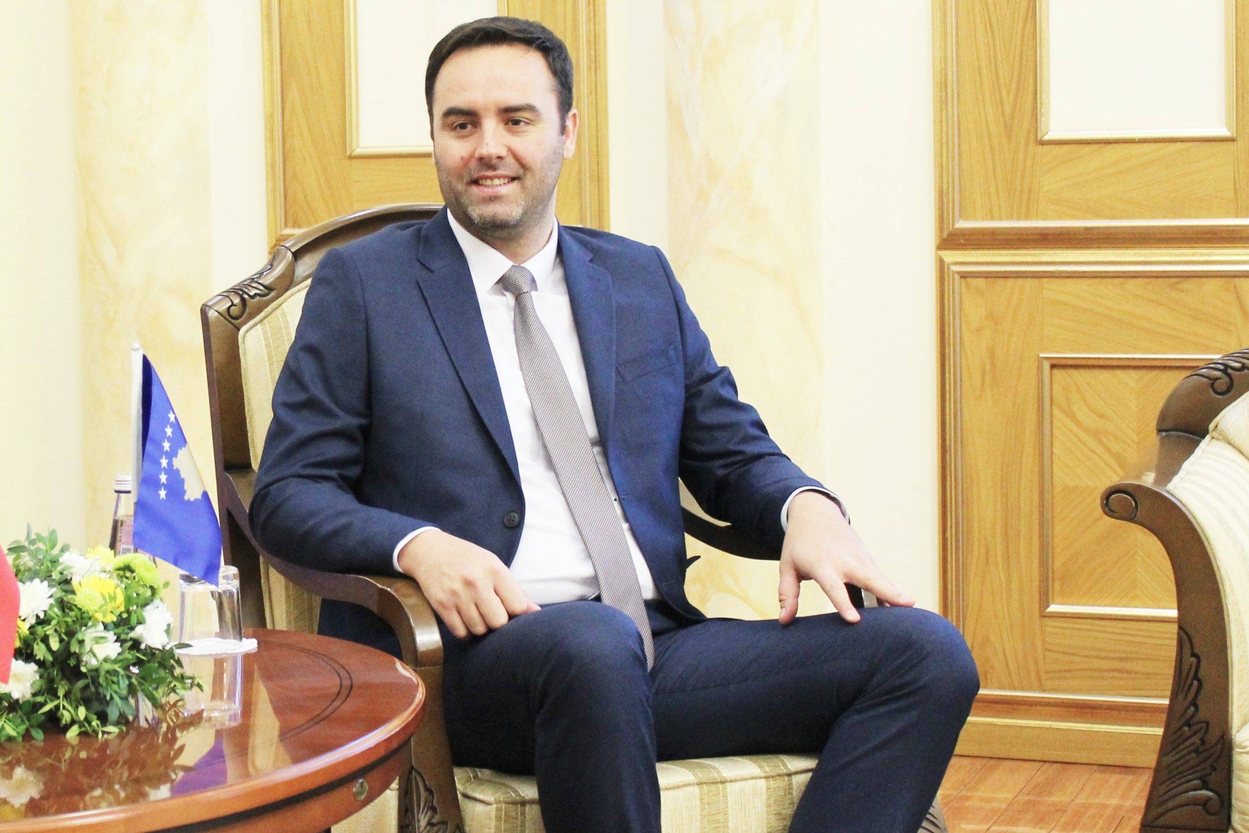Anayasa Devletin Kendisidir