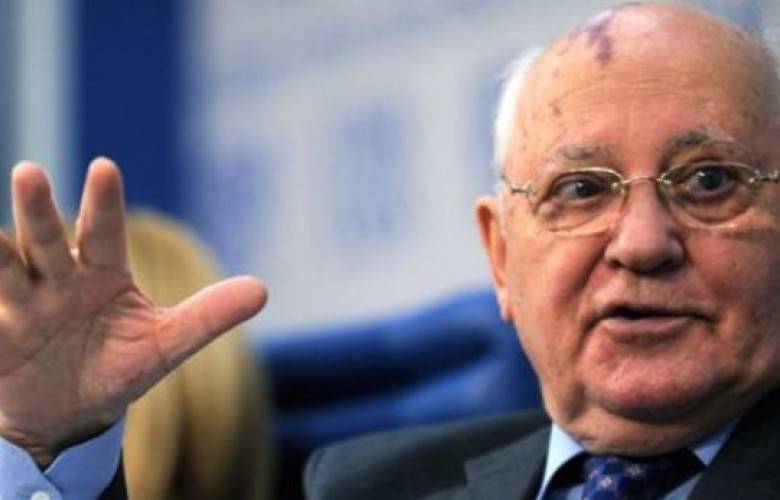 Gorbaçov: Dünya Savaşa Hazırlanıyor