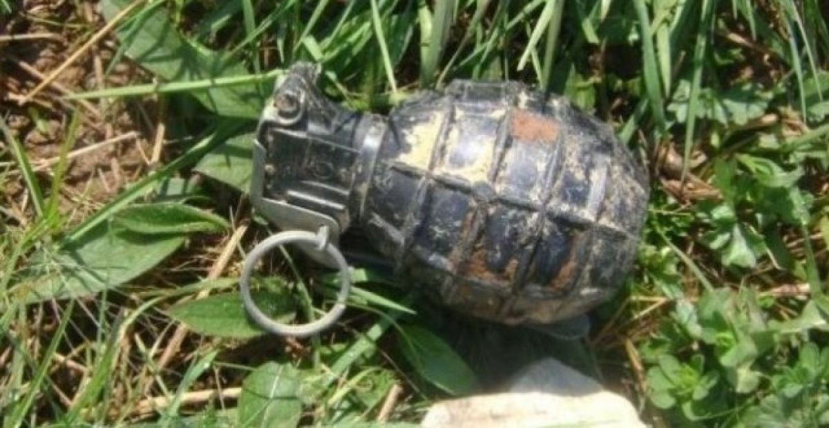 Priştine’de Atılan El Bombasından İki Ev ve Bir Araç Hasar Gördü