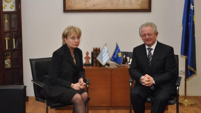 Yunanistan Kosova'nın Uluslararası Mekanizmalara Üyeliğinden Yana
