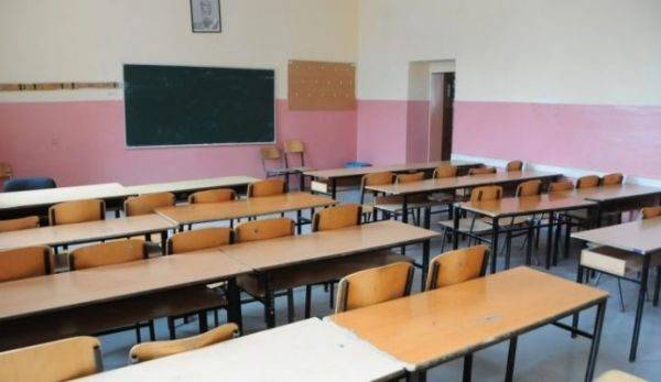 Grev Devam Ediyor-Eğitim Bakanlığı Öğretmelerden Görevlerine Dönmelerini İstiyor