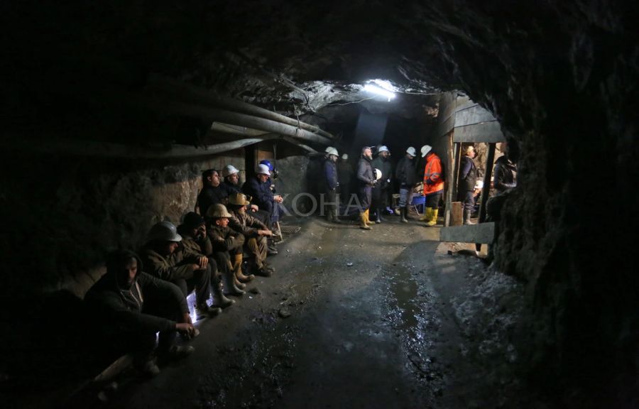 Kişnica ve Artana Madencileri Grevde
