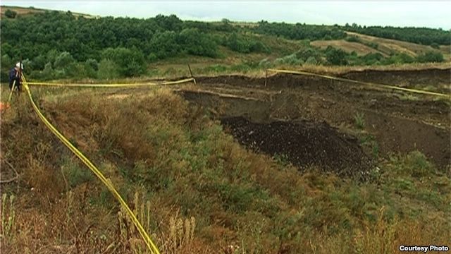 Priştine Yakınlığında Grashtica Köyünde Toplu Mezar Kazıları Yapılıyor