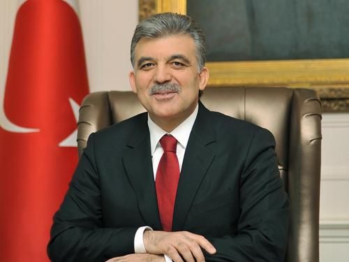 Gül, Jahjaga'ya Bayramını Kutladı