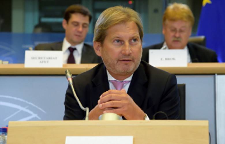 Hahn: Vizelerin Kaldırılmasında Kosova İlerleme Kaydediyor