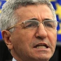 Halimi Sınırların Değişeceğine İnanmıyor