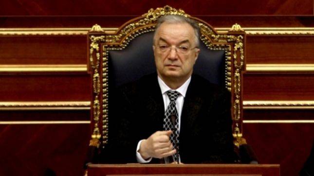Gümrük, Kaçakçılığın Yapılması İçin Kameraları Kapatıyor