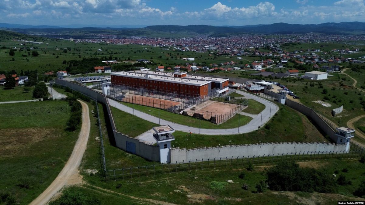 Danimarka, Kosovalı Gardiyanların Eğitim Programını Gözden Geçiriyor