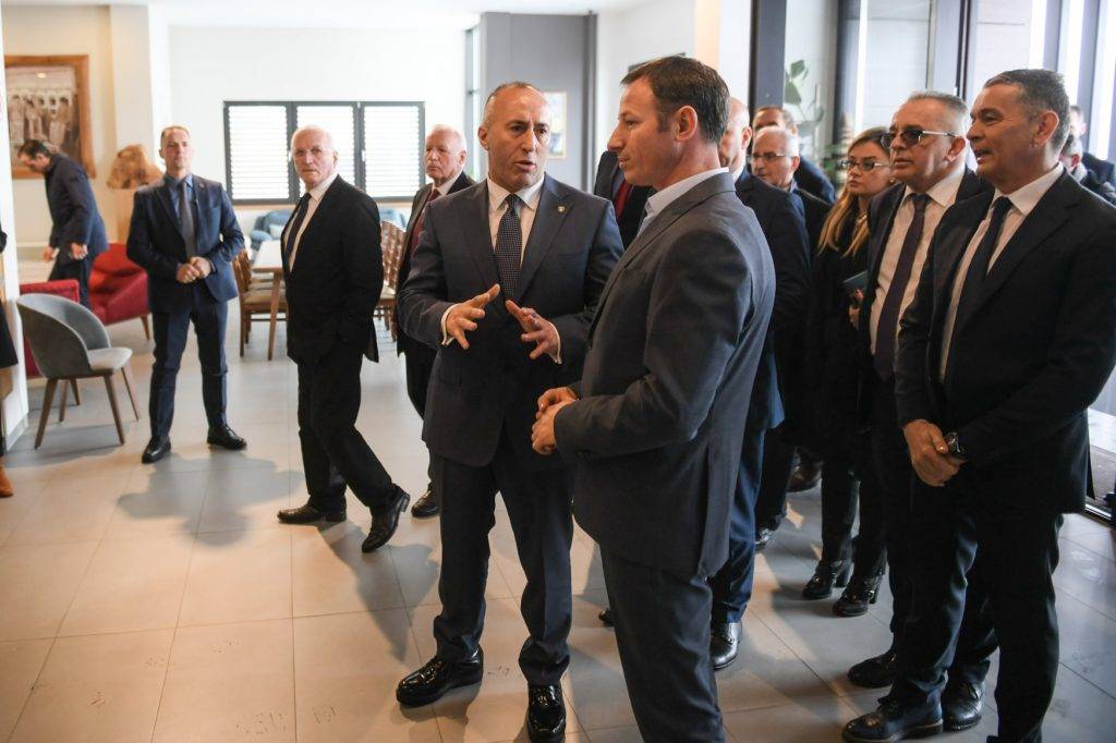 Haradinaj: Günün Birinde Karlar Eriyecek