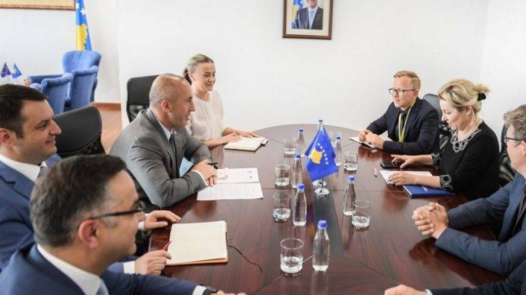 Suç Örgütleri Kosova Genelinde Çökertilecek