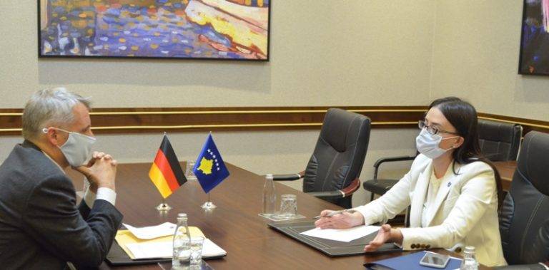 Almanya’dan Kosova’ya Desteğini Devam Etmesi Talep Edildi
