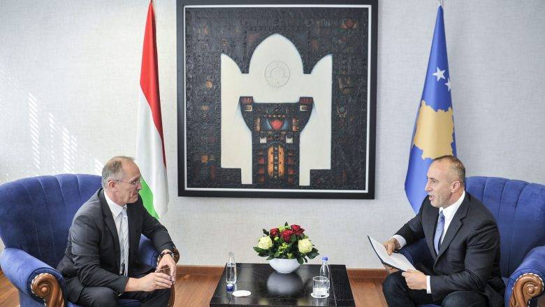 Macaristan’dan Avrupai Bir Kosova’ya Tam Destek