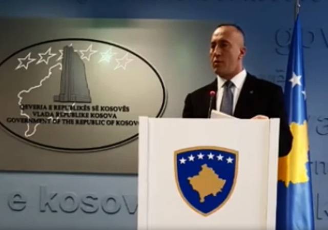 Vizeler Siyasetçilere Reddedilsin, Vatandaşlara Verilsin