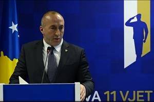 Vergiyi Siyasi Puanlar için Kaldırmadığını İnkar Etmiyor