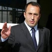 Kosova Meclisi Haradinaj'ı Karşıladı