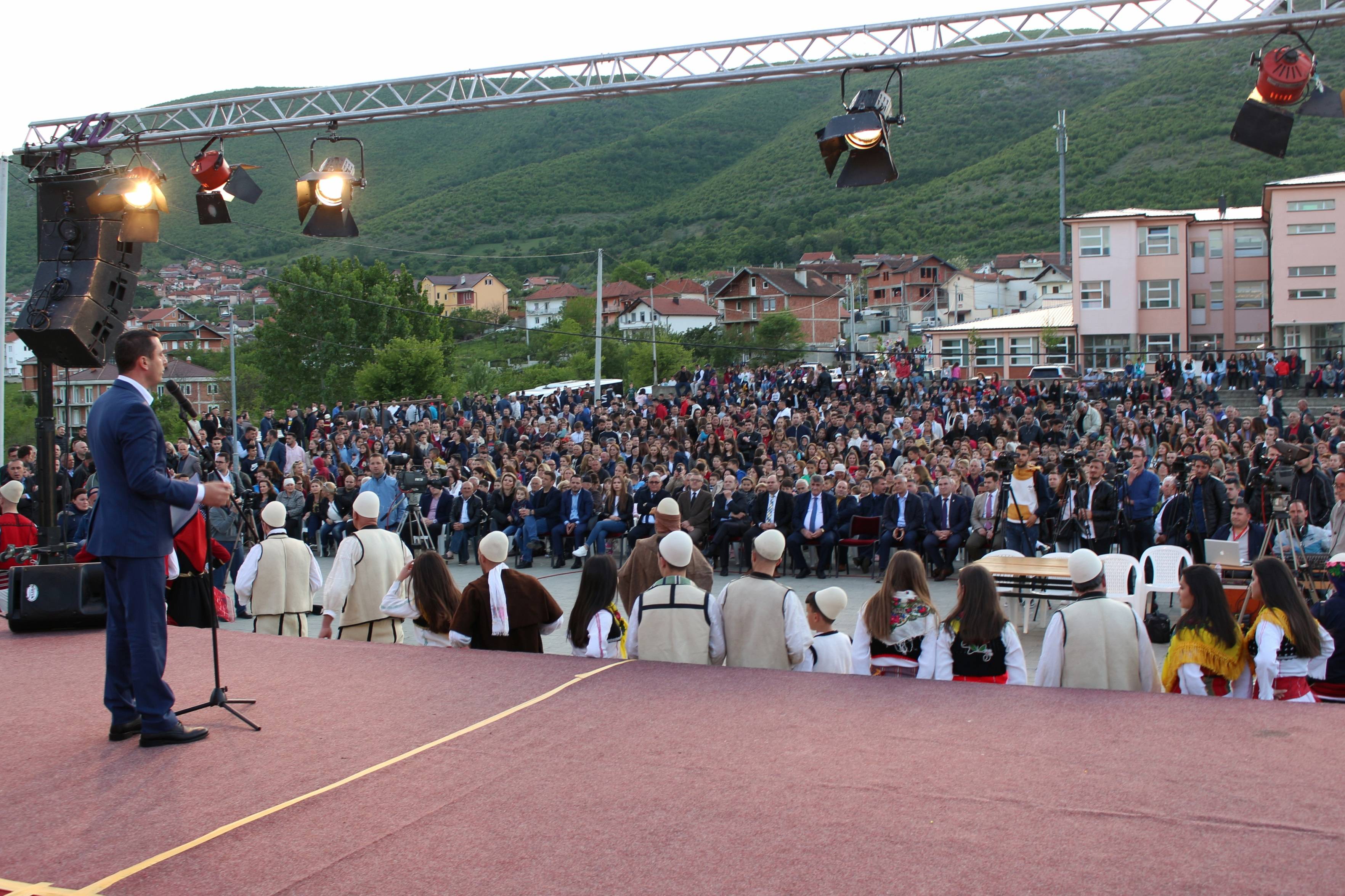 Has Sadece Savaşta Değil Barışta Da Bizi Bir Araya Getiriyor