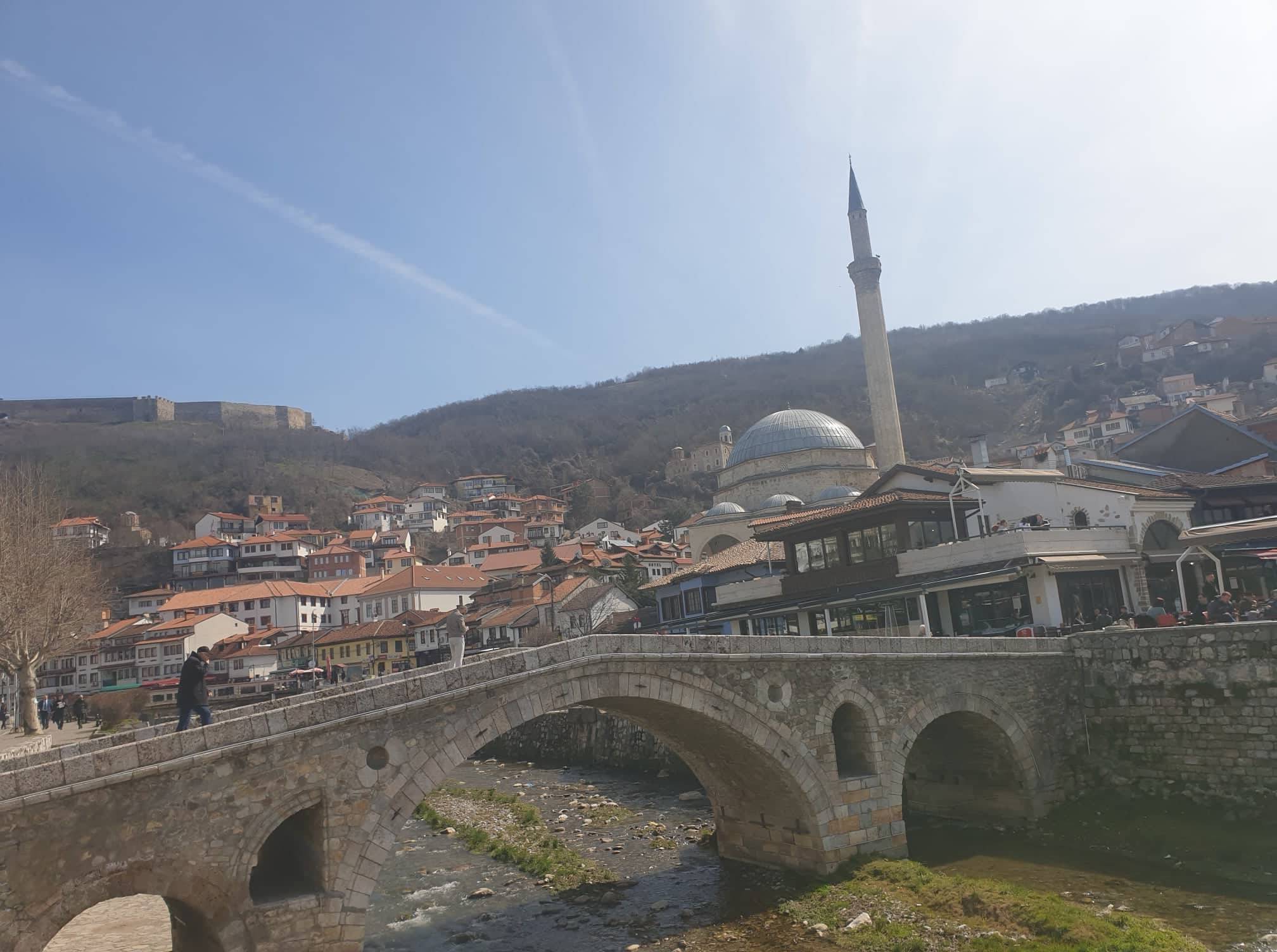 Güneşli Bir Hafta