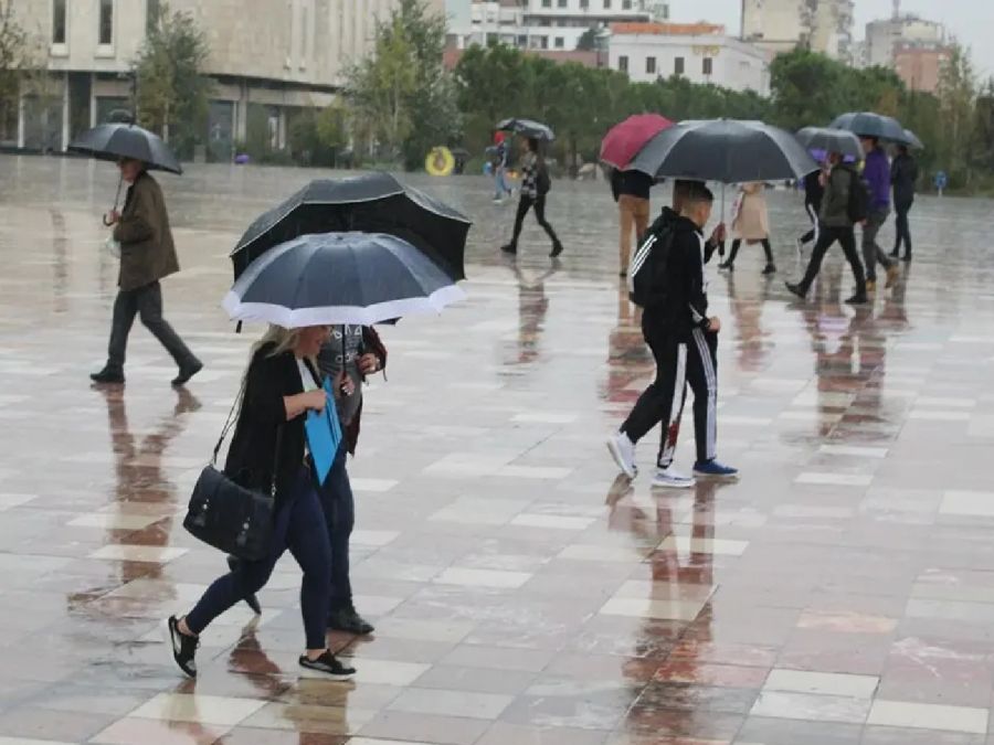 Hava Bulutlu, En Yüksek Sıcaklık 9 Derece
