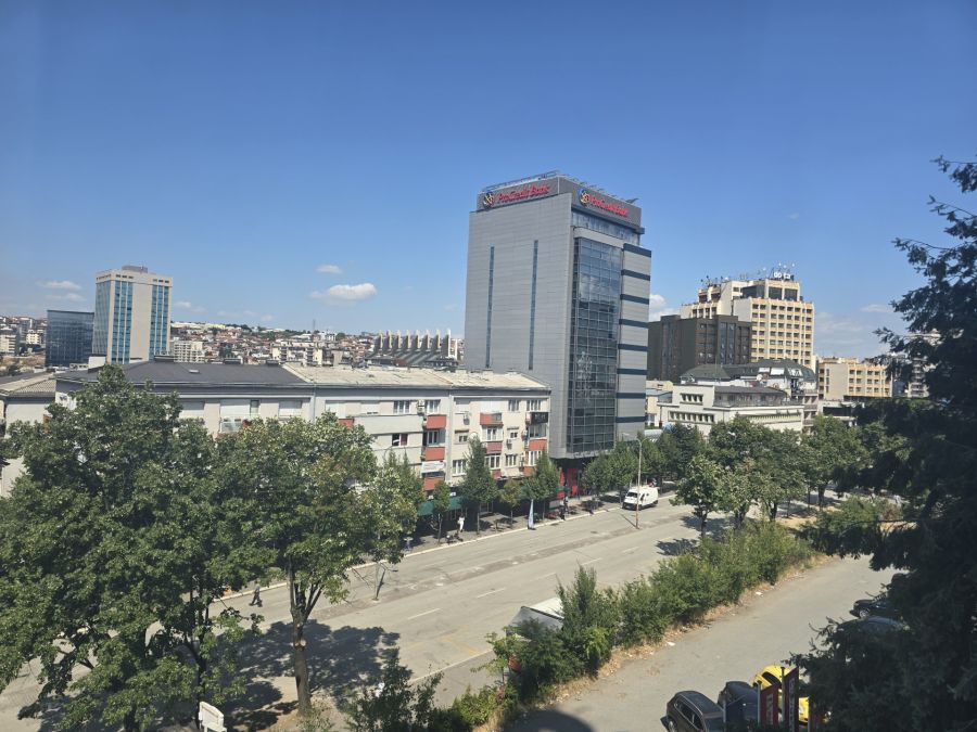 Parçalı Bulutlu ve Güneşli