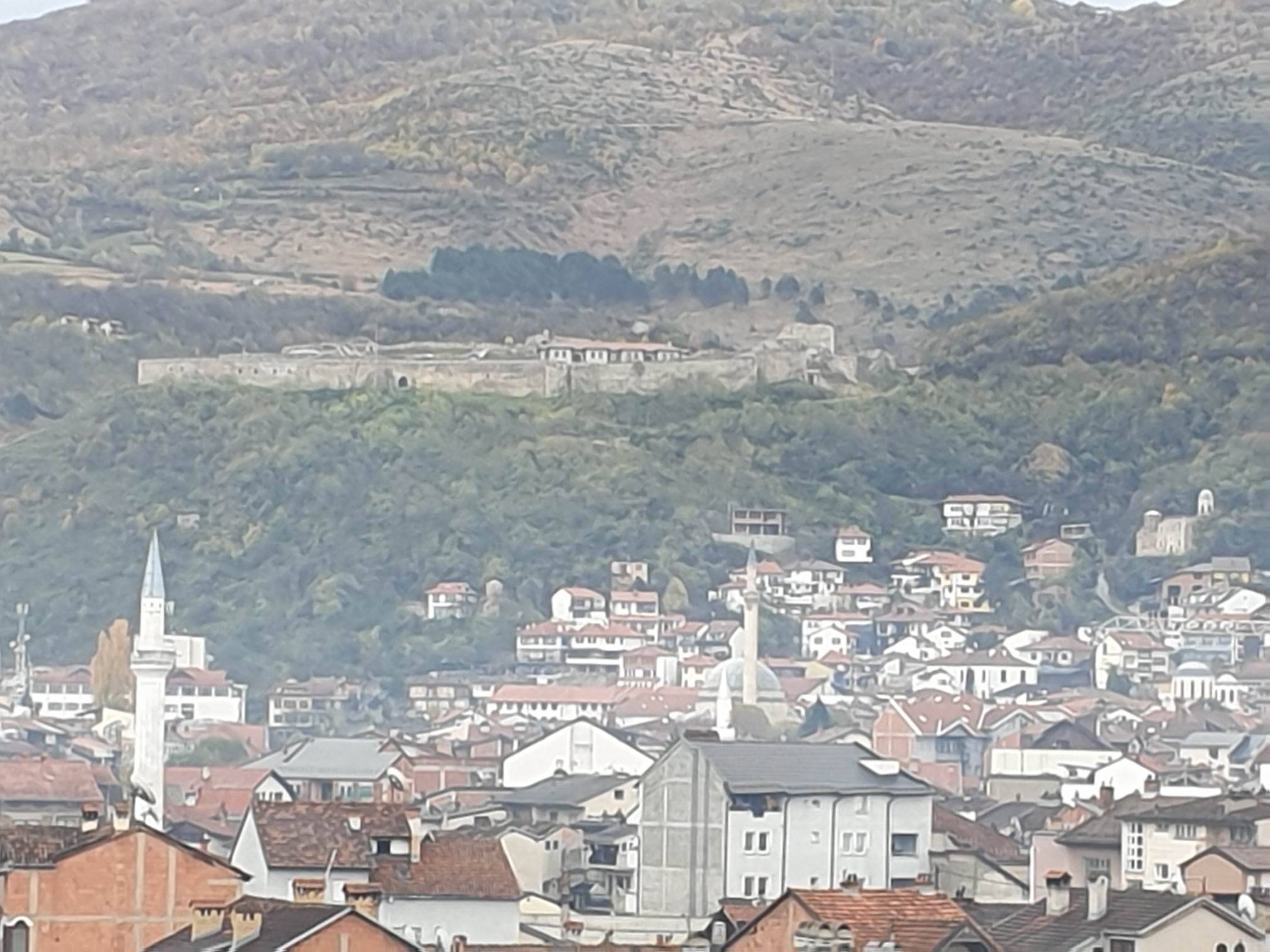 Hava Parçalı Bulutlu, Yer Yer Yağmurlu