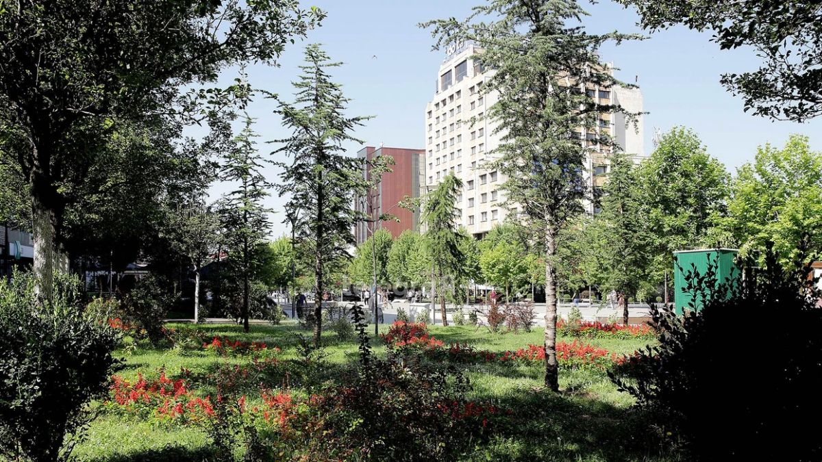 Hava Parçalı Bulutlu, Öğleden Sonra Yağmur İhtimali