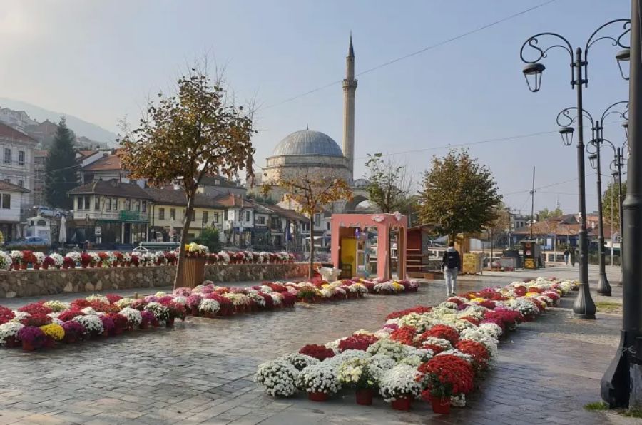 Bugün Yer Yer Bulutlu ve Hafif Yağışlı Hava Bekleniyor