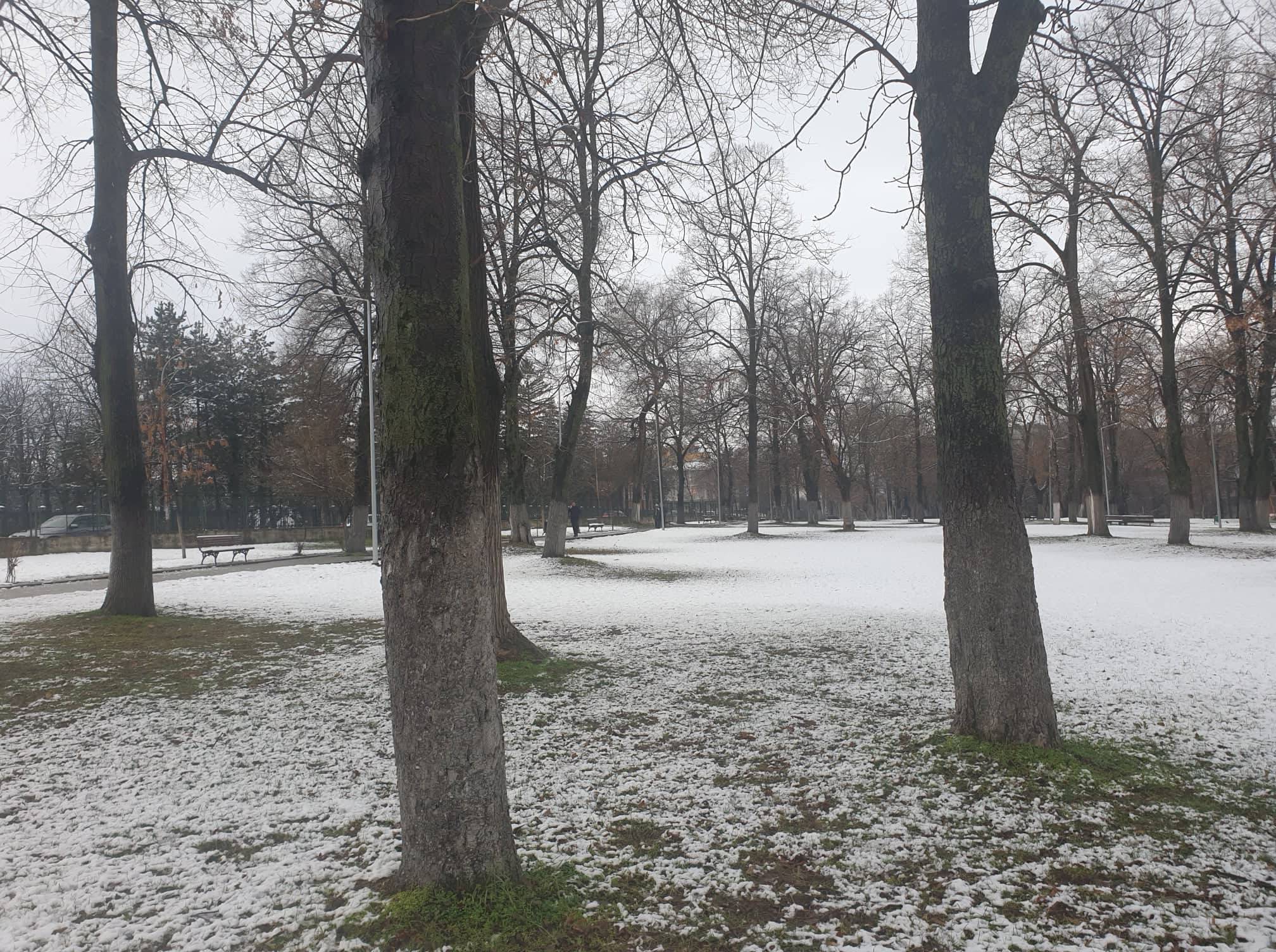 Hava Bulutlu ve Yer Yer Hafif Kar Yağışlı