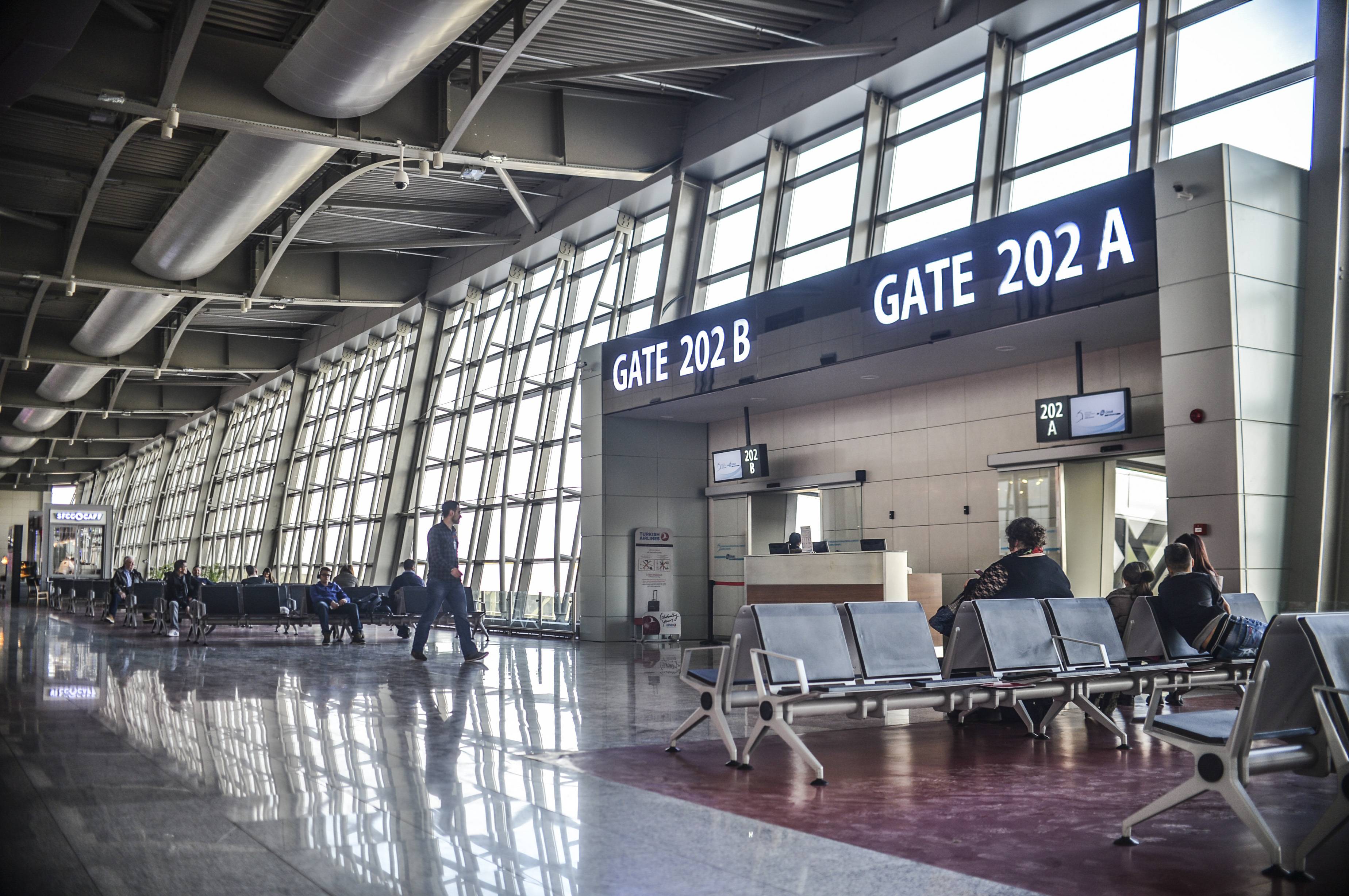 Priştine Havalimanı IATA ve Swiss Tarafından Eğitim İle Yetkilendirildi