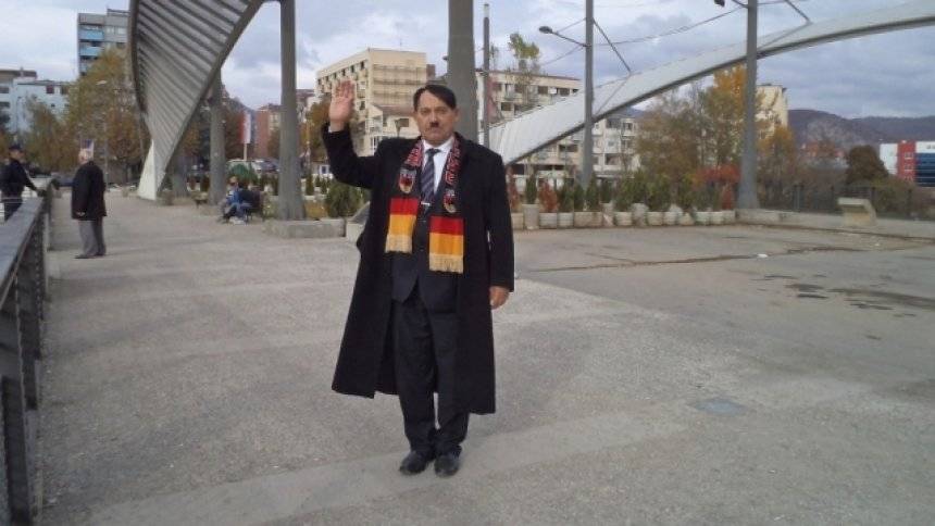 Hitler Ölmemiş, Yaşıyor !