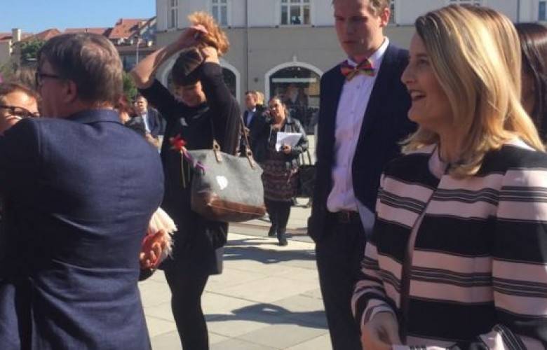Hoxha: LGBT Desteğimize Sahip Olacak