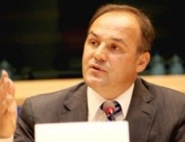 Hoxhaj, Afrika'da Lobiciliğe Devam Ediyor