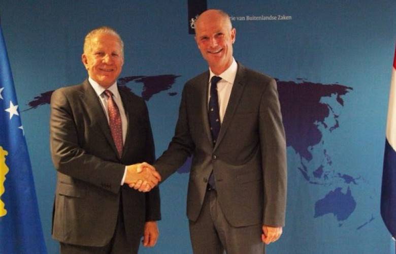 Hollanda’dan Vize Serbestisine Destek