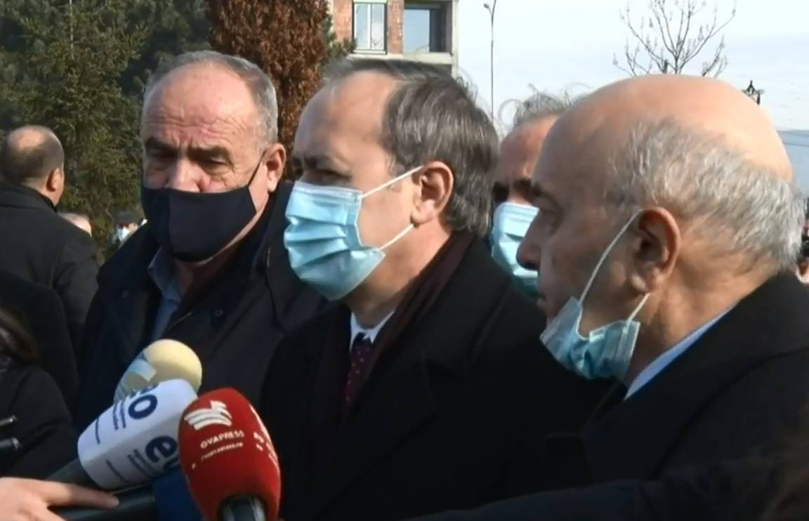 AKI Şefi İçin İç İstişareler Sürüyor