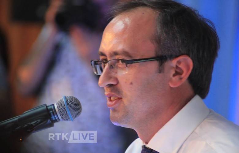 İnterpol Lobiciliği İçin Ayrılan 1.2 Milyon Avro Kime Ödenecek?