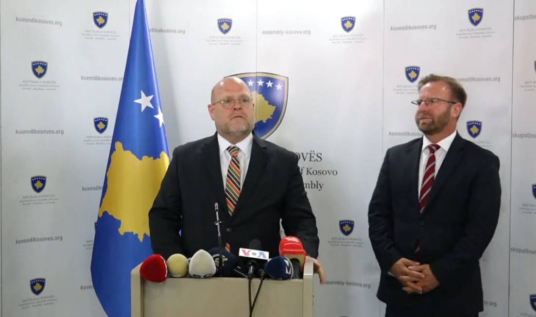 Hovenier: Dışişleri Komisyonu ile Güvenlik Konusu Görüşüldü