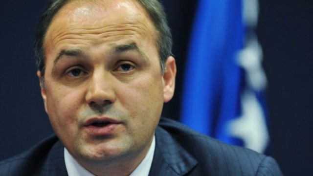 Hoxhaj: Kosova ve Sırbistan Aynı Zamanda AB-de