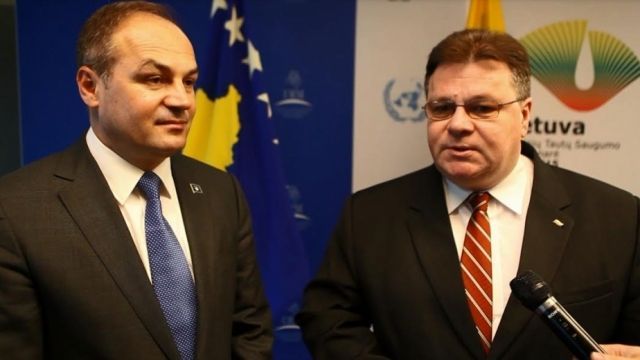 Hoxhaj, Vizeler İçin Litvanya'dan Destek İstedi