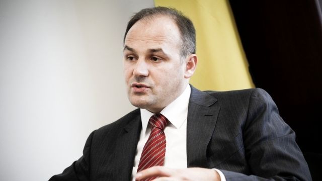 Hoxhaj Romanya'ya Gitti