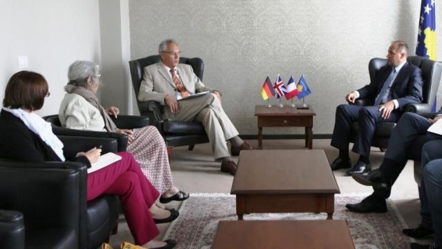 Hoxhaj, Fransa, Almanya ve Britanya Desteğini Değerlendirdi