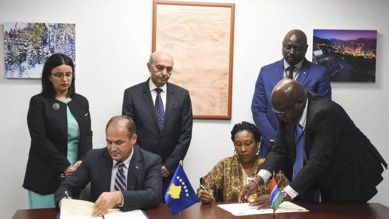 Gambiya ile Diplomatik İlişkiler Kuruldu
