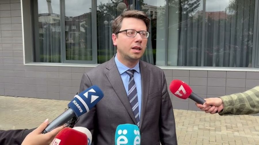 Muhalefet Oylamaya Katılmayarak Anayasayı İhlal Ediyor