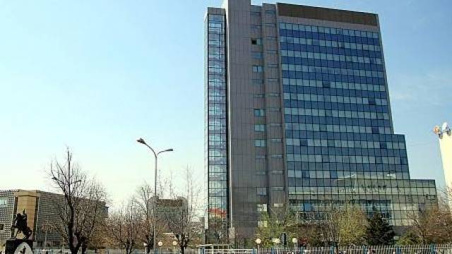 Hükümet Yabancı Arabulucu için Hazır,  Muhalefet ise Karşı