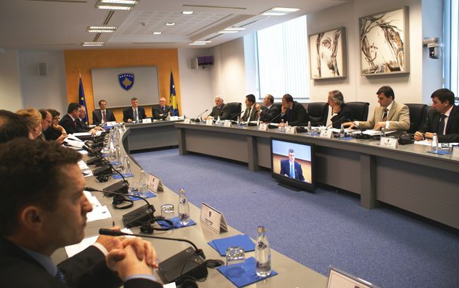 Thaçi Tüm Yasaların 30 Hazirana Kadar Hazır Olmasını İstedi