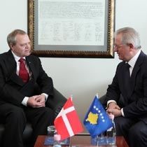 Danimarka Büyükelçisi Bakan Hyseni'ye Güven Mektuplarını Teslim Etti